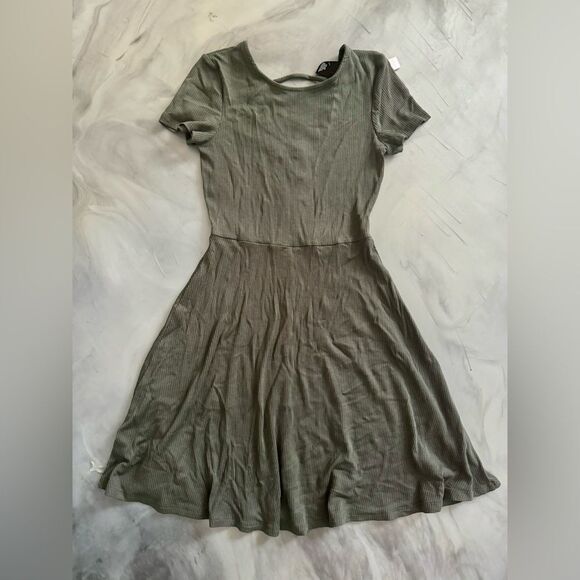 NWT New AQUA BLOOMINGDALES Ribbed Open Lace Up Black Military Green Gray Dress S - Picture 2 of 4